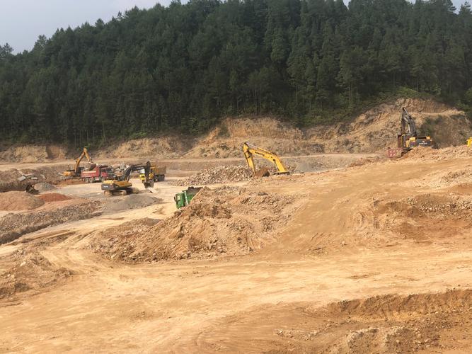 福州分公司蔡志君團(tuán)隊承建屏南藥膳小鎮(zhèn)水景公園項目土石方工程紀(jì)實（2019年6月5日）
